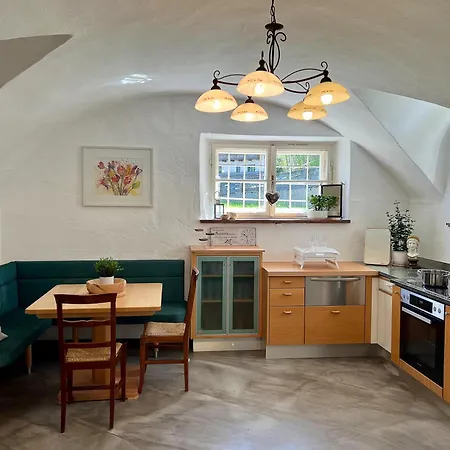 Hoellwart Feriehus *